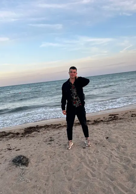 Я Данила, 22, знакомлюсь для приятного времяпровождения в Евпатории