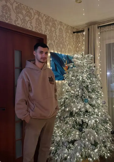 Я Андрей, 28, знакомлюсь для общения в Санкт-Петербурге