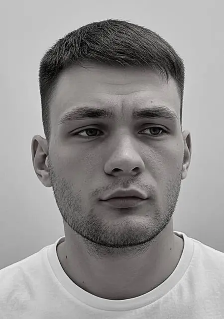 Артем из Москвы, мне 22, познакомлюсь для вирта