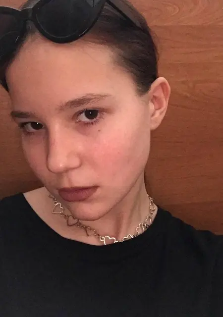 Я Элеонора, 20, знакомлюсь для вирта в Новосибирске