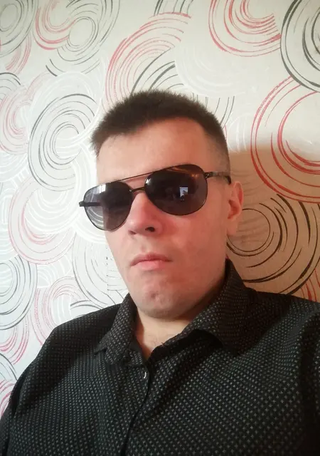 Я Иван, 20, из Белгорода, ищу знакомства без обязательств