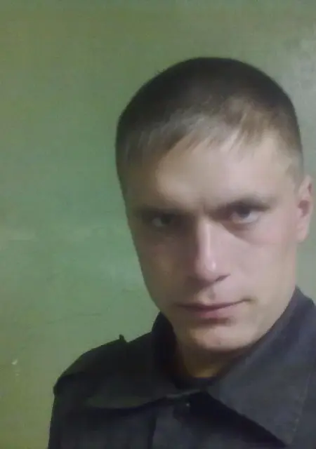 Я Сергей, 35, знакомлюсь без обязательств в Вольске