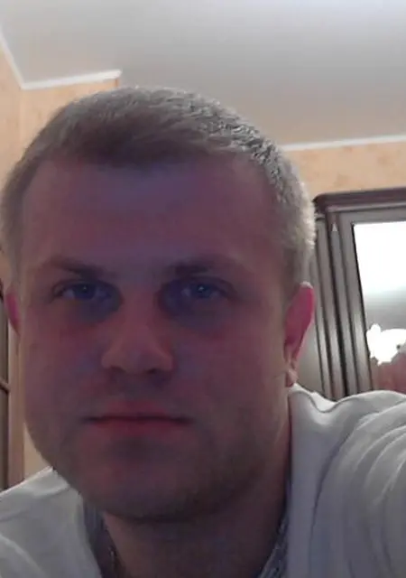 Я Антон, 41, из Мытищ, ищу знакомство для постоянных отношений