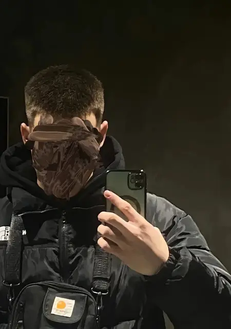 Я Николай, 25, из Абакана, ищу знакомства без обязательств