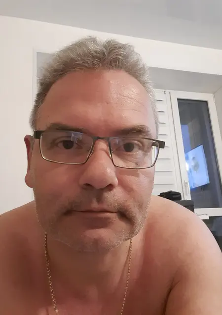 Я Алексей, 50, знакомлюсь без обязательств в Артеме