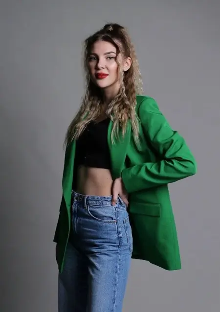 Я Алина, 25, знакомлюсь без обязательств в Челябинске