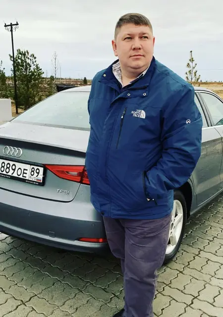 Александр из Нового Уренгоя, ищу на сайте постоянные отношения