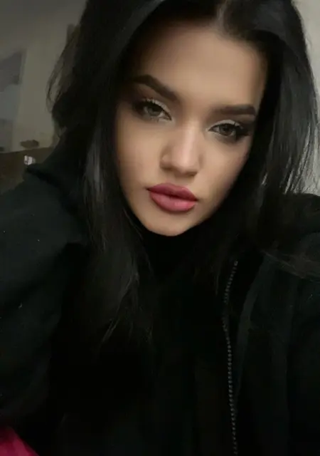 Я Alia, 22, из Челябинска, ищу знакомство для приятного времяпровождения