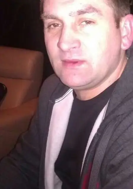 Я Иван, 38, знакомлюсь на одну ночь в Новошахтинске