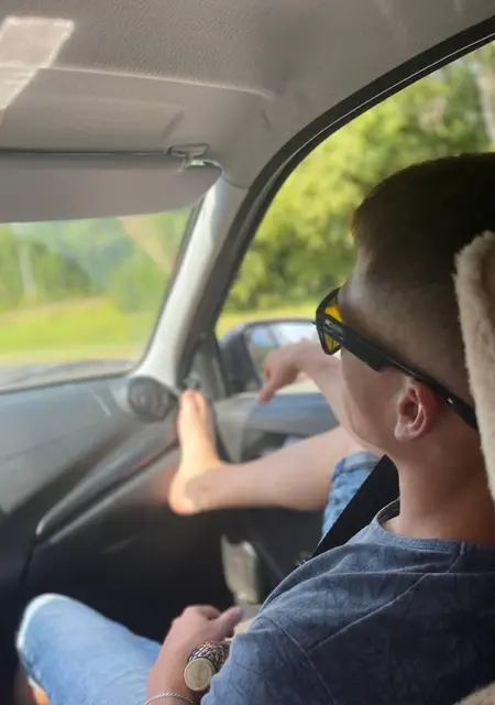 Андрей из Архангельска, ищу на сайте открытые отношения