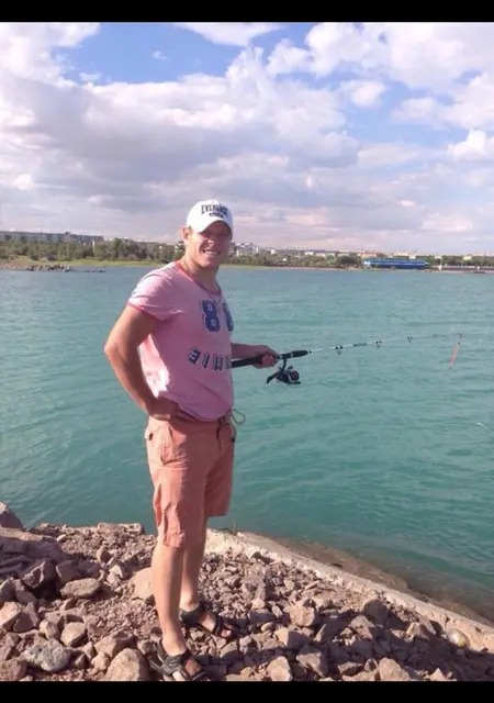 Я Artemkz, 40, из Астаны, ищу знакомство для постоянных отношений