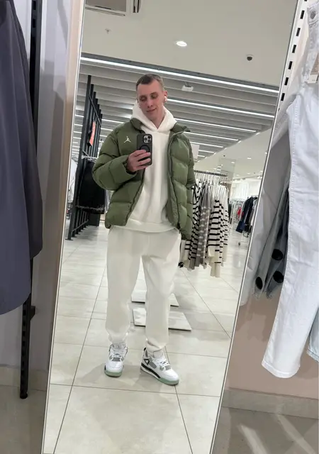 Константин из Кирова, ищу на сайте открытые отношения