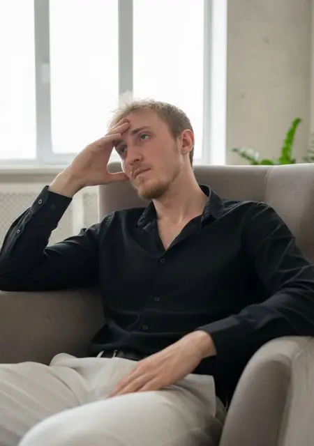 Захар из Омска, мне 22, познакомлюсь на одну ночь
