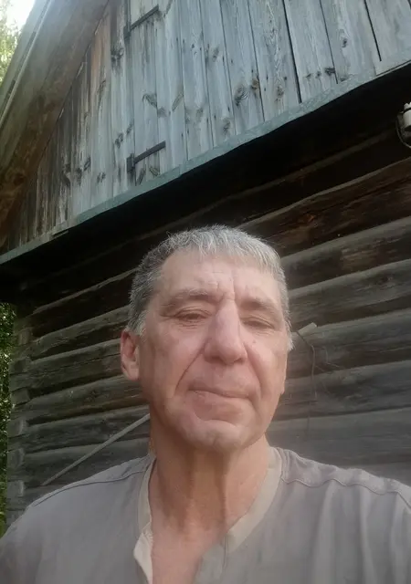 Игорь из Сасова, ищу на сайте знакомства без обязательств