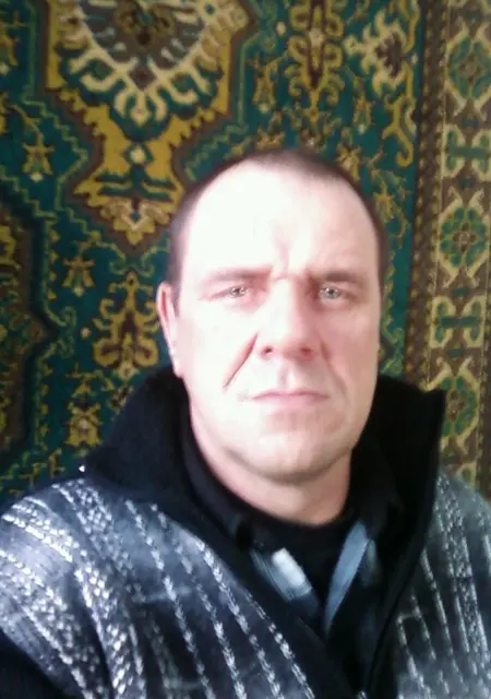 Александр из Кемерово, мне 60, познакомлюсь на одну ночь