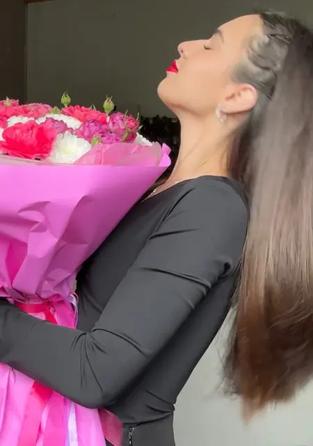 Карина из Екатеринбурга, ищу на сайте общение