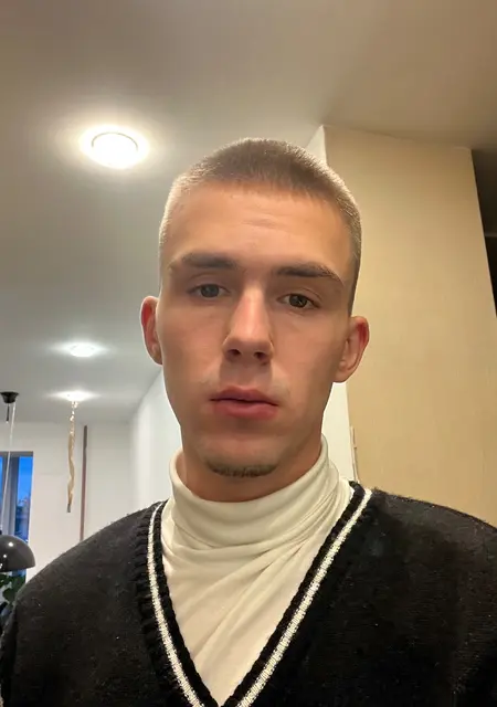 Илья из Твери, мне 21, познакомлюсь на одну ночь