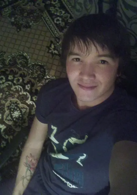 Я Тёмное Пламя, 30, из Орска, ищу знакомства без обязательств