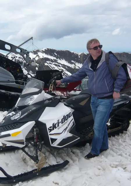 Я Vitaliy, 50, знакомлюсь для вирта в Айхале