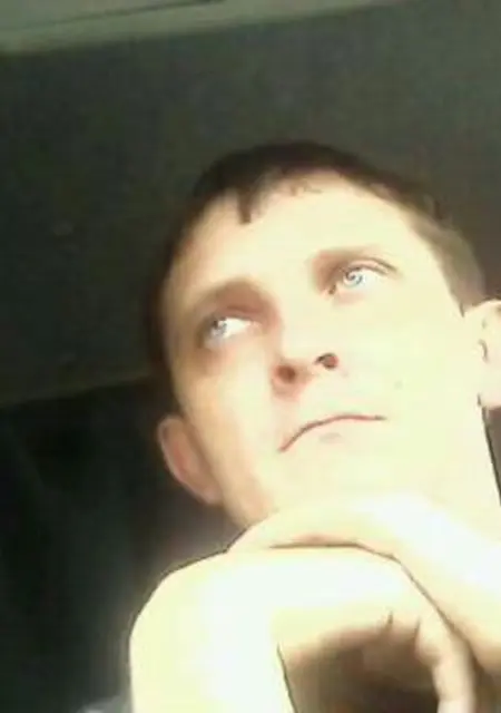 Я Алексей, 43, из Кропоткина, ищу знакомство для постоянных отношений