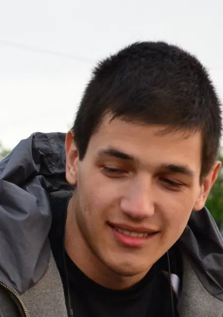 Я Денис, 29, знакомлюсь для вирта в Пушкине