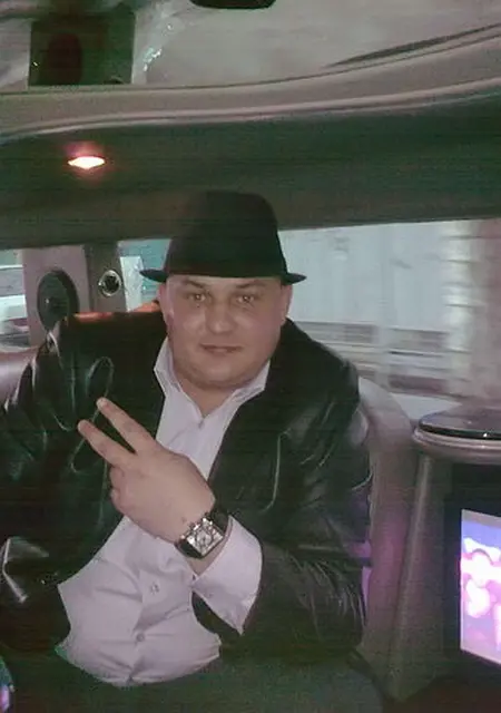 Я Александр, 45, из Краснодара, ищу знакомство для постоянных отношений