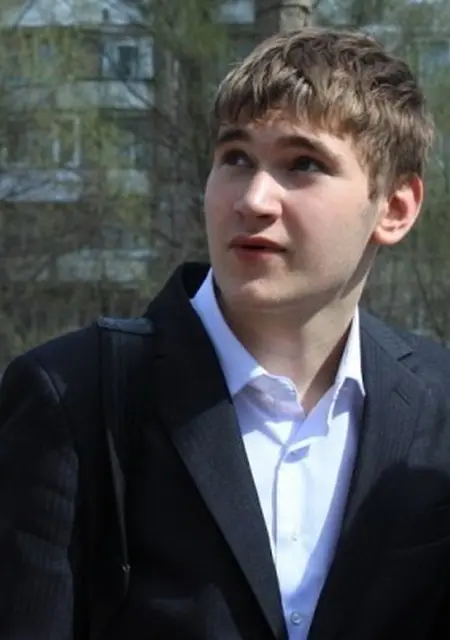 Я Максим, 33, из Лобни, ищу знакомства без обязательств