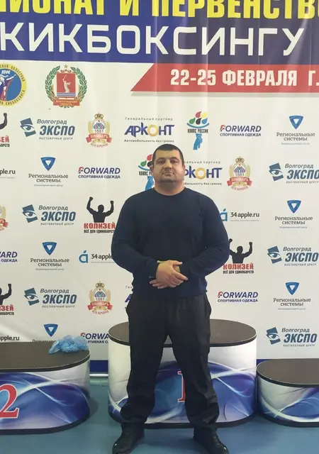 Магомед из Кореновска, мне 44, познакомлюсь для вирта