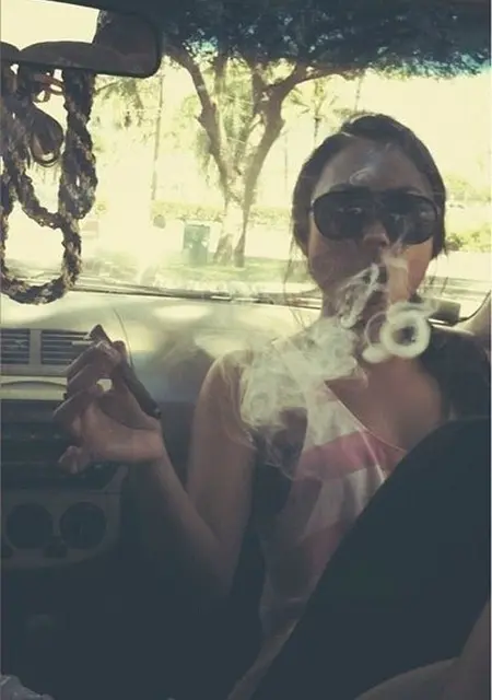 Олеся из Гродно, мне 35, познакомлюсь для дружбы