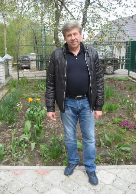 Владимир из Брянска, ищу на сайте знакомства без обязательств