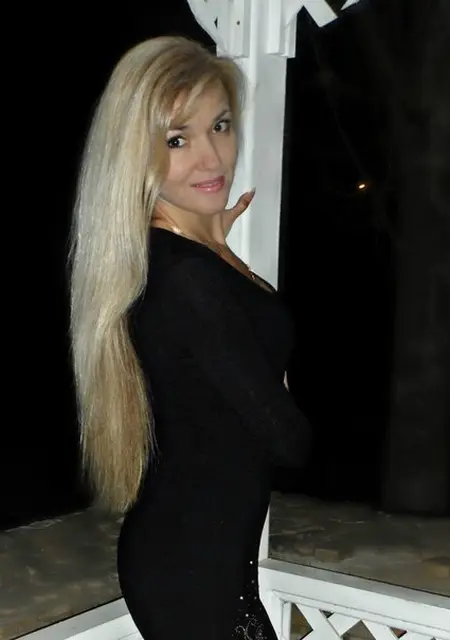 Я Жанна, 48, знакомлюсь на одну ночь в Энгельсе