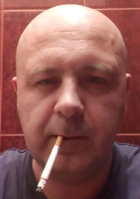 Адам из Нижнего Тагила, мне 49, познакомлюсь на одну ночь