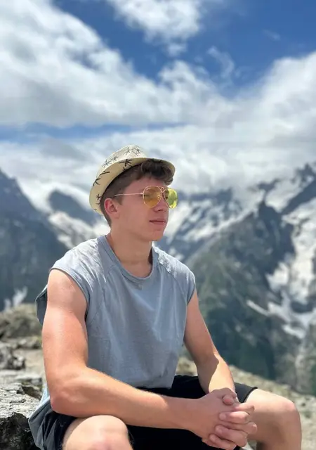 Дмитрий из Нахабина, ищу на сайте знакомства на одну ночь