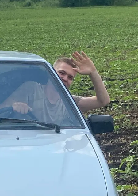 Даниил из Елабуги, мне 19, познакомлюсь на одну ночь