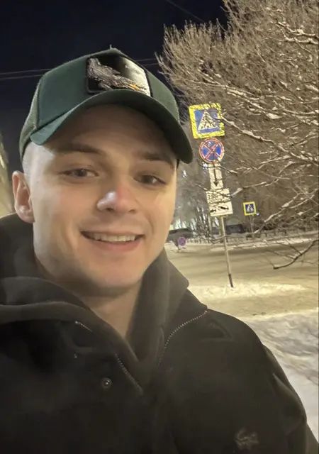 Валерий из Санкт-Петербурга, ищу на сайте знакомства без обязательств