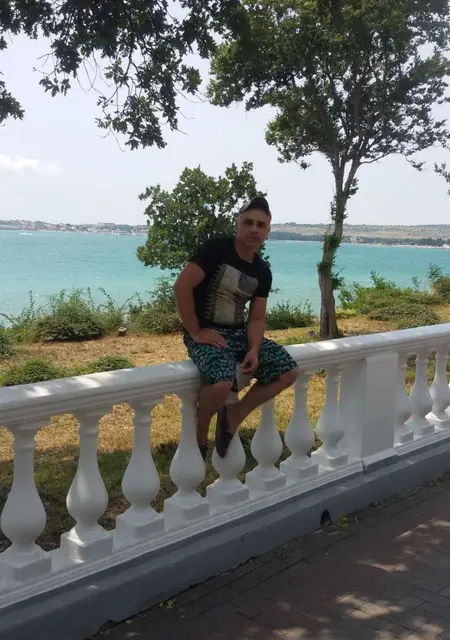 Я Вадим, 41, знакомлюсь без обязательств в Владикавказе