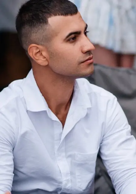 Я Иса, 28, знакомлюсь без обязательств в Брянске