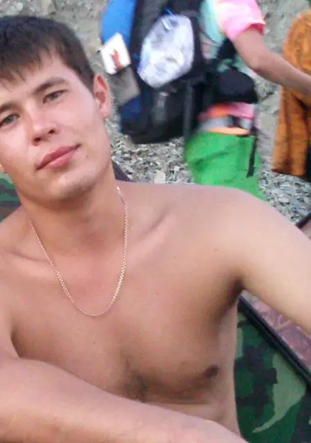 Александр из Славянска-на-Кубани, мне 34, познакомлюсь для общения