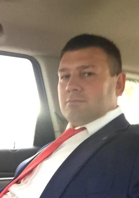 Я Юрий, 45, знакомлюсь для постоянных отношений в Луховицах