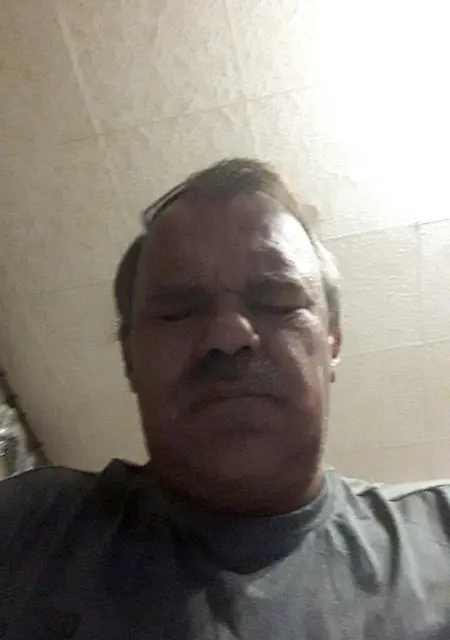 Я P-A-V-E-L, 57, знакомлюсь без обязательств в Серове