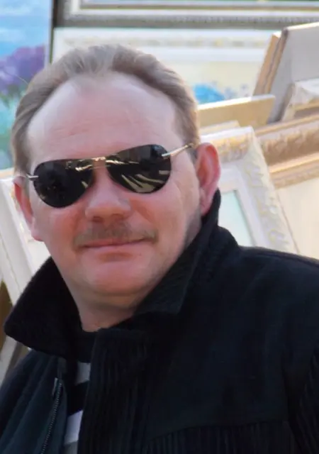 Я Виктор, 56, из Кисловодска, ищу знакомства на одну ночь