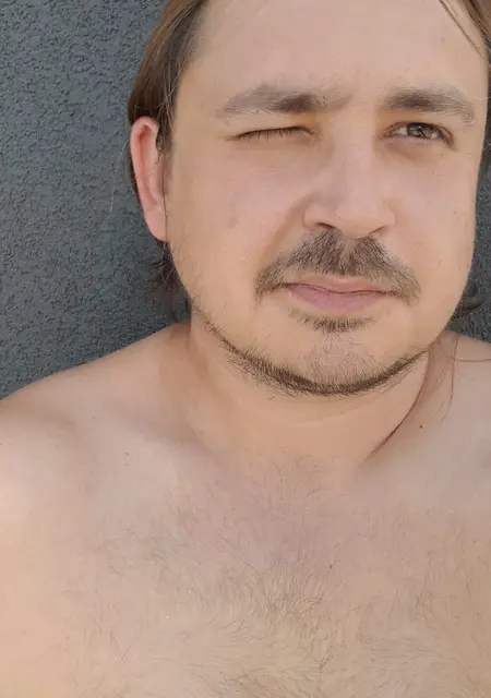 Я Стас, 40, из Воронежа, ищу знакомство для общения