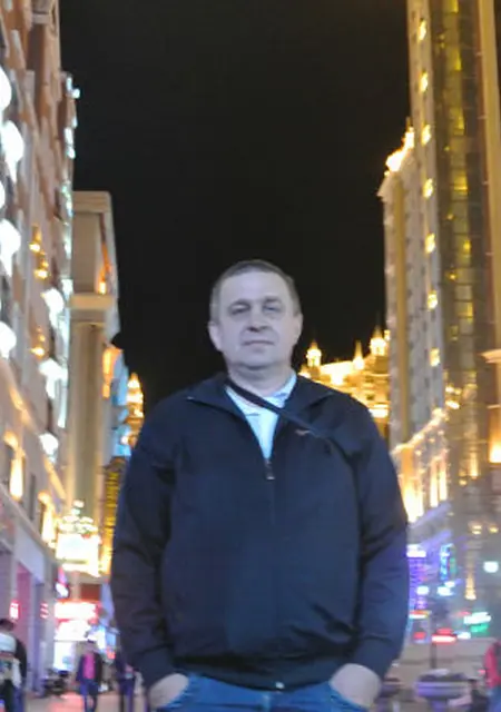 Александр из Нерюнгри, ищу на сайте приятное времяпровождение