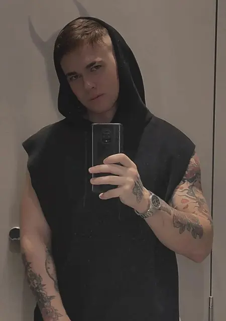 Денис из Липецка, ищу на сайте вирта