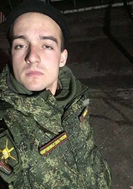 Я Савелий, 23, знакомлюсь на одну ночь в Новом Осколе