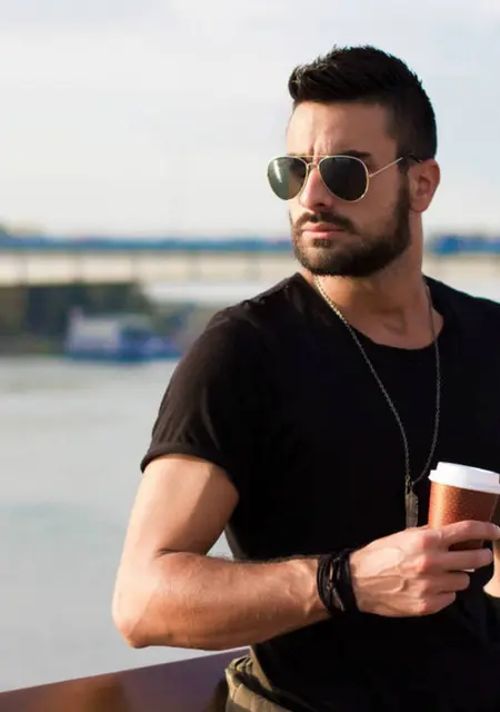 Саня из Алдана, мне 29, познакомлюсь на одну ночь