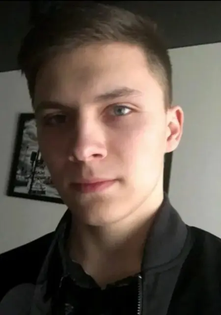 Артём из Череповца, ищу на сайте знакомства на одну ночь