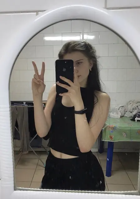 Лиля из Якутска, ищу на сайте вирта