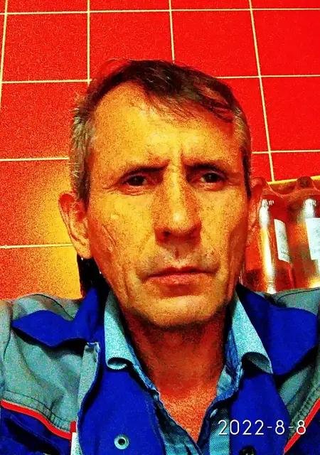 Я Николай, 48, из Пензы, ищу знакомства без обязательств