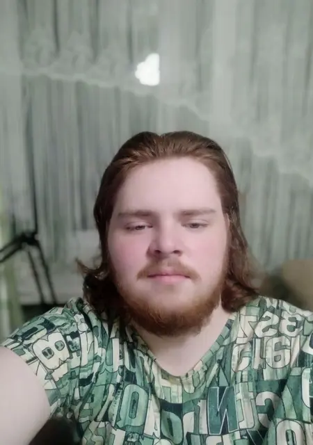 Егор из Благовещенска, мне 19, познакомлюсь на одну ночь